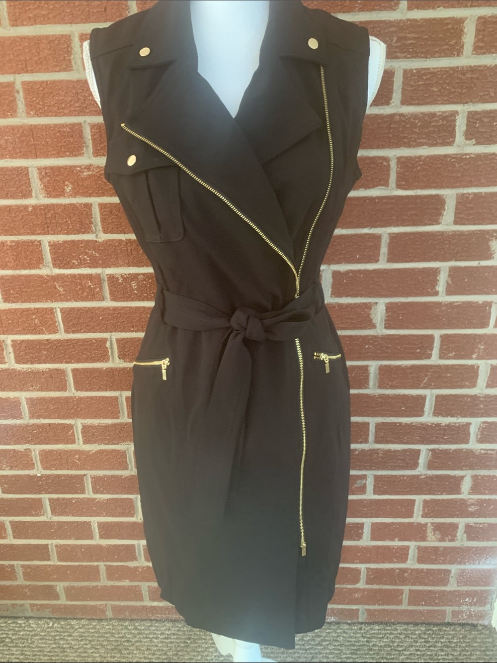 Andrew Marc stunning black zipper dress